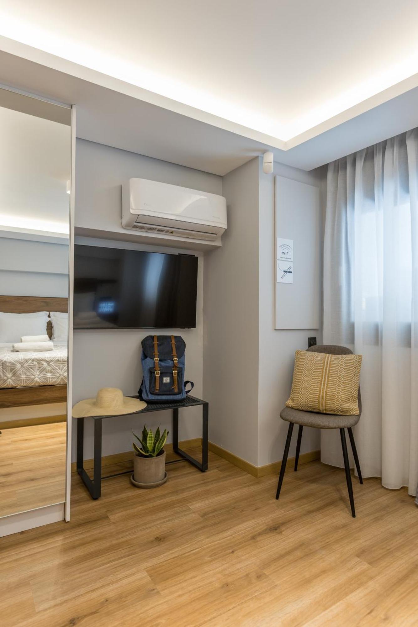 Aethir Urban Stay By Raise Athena Bagian luar foto